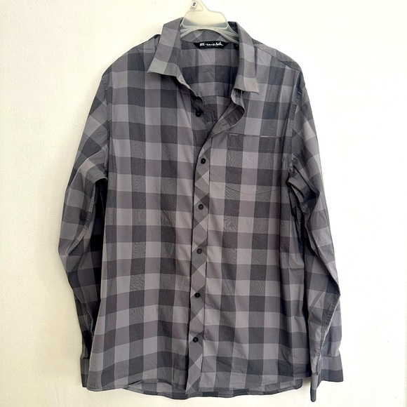 Travis Mathew Button Down Shirt Men's Gray plaid Long Sleeve performance stretch - Picture 2 of 6